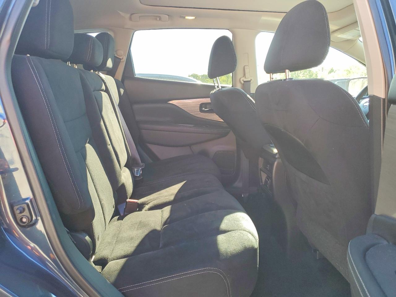 2017 NISSAN MURANO SV photo 11