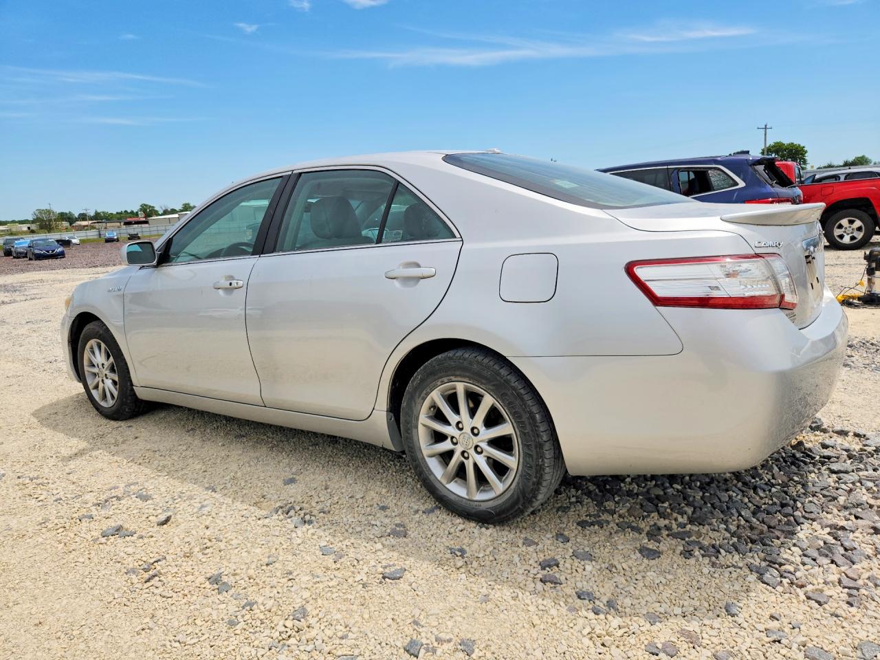 2011 TOYOTA CAMRY HYBRID photo 3