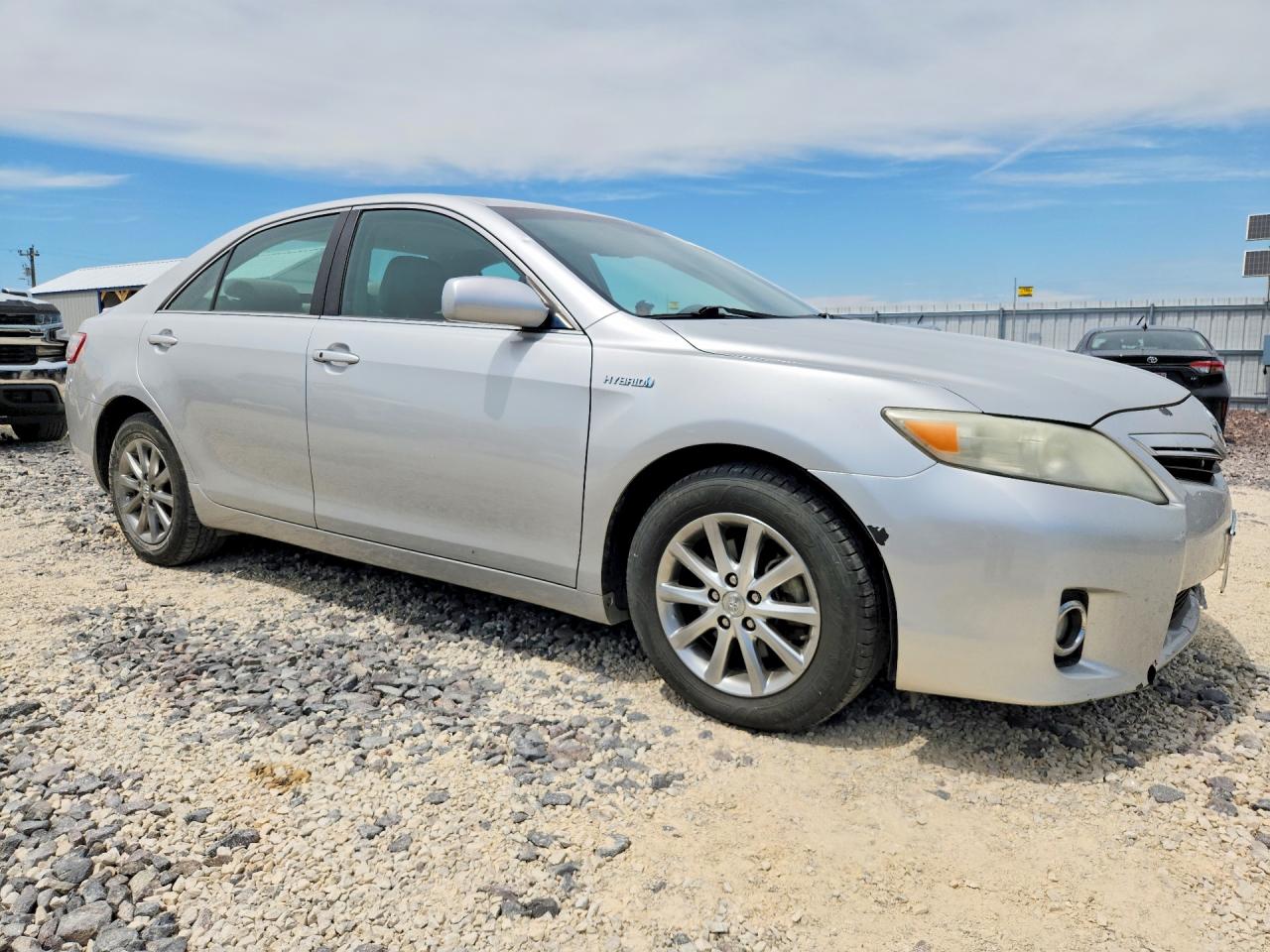 2011 TOYOTA CAMRY HYBRID photo 7