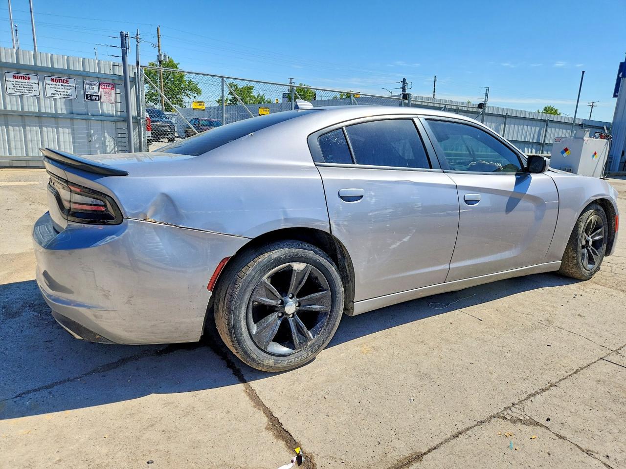 2017 DODGE CHARGER SXT photo 7