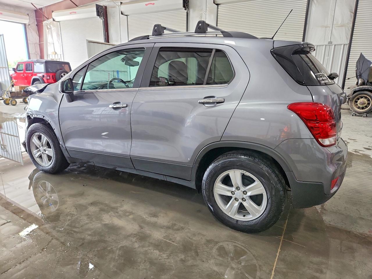 2020 CHEVROLET TRAX 1LT photo 4
