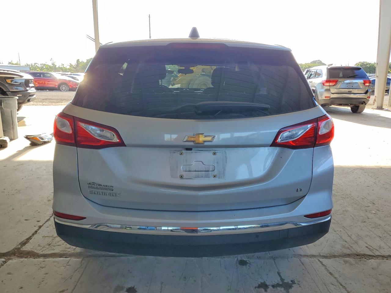 2018 CHEVROLET EQUINOX LT photo 11