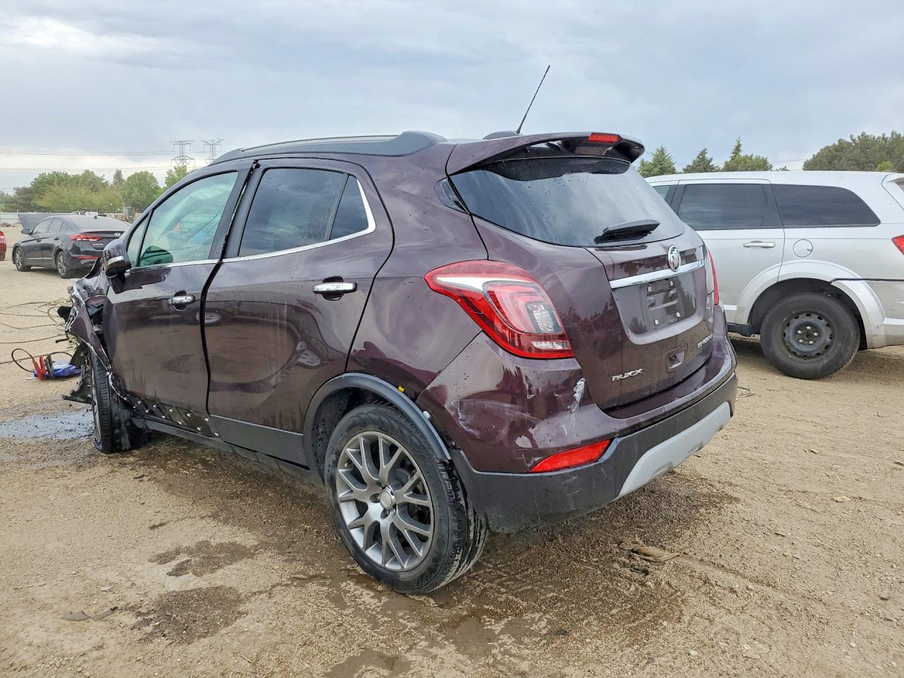 2017 BUICK ENCORE SPORT TOURING photo 2