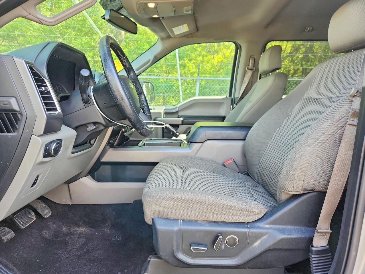 2015 FORD F150 SUPERCREW photo 19