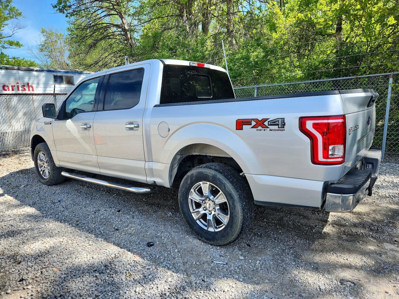 2015 FORD F150 SUPERCREW photo 4