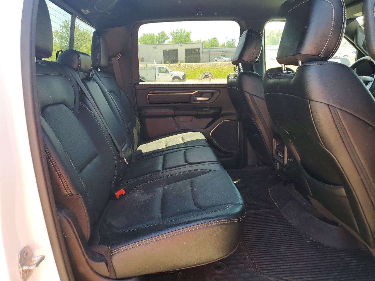 2023 RAM 1500 REBEL photo 19