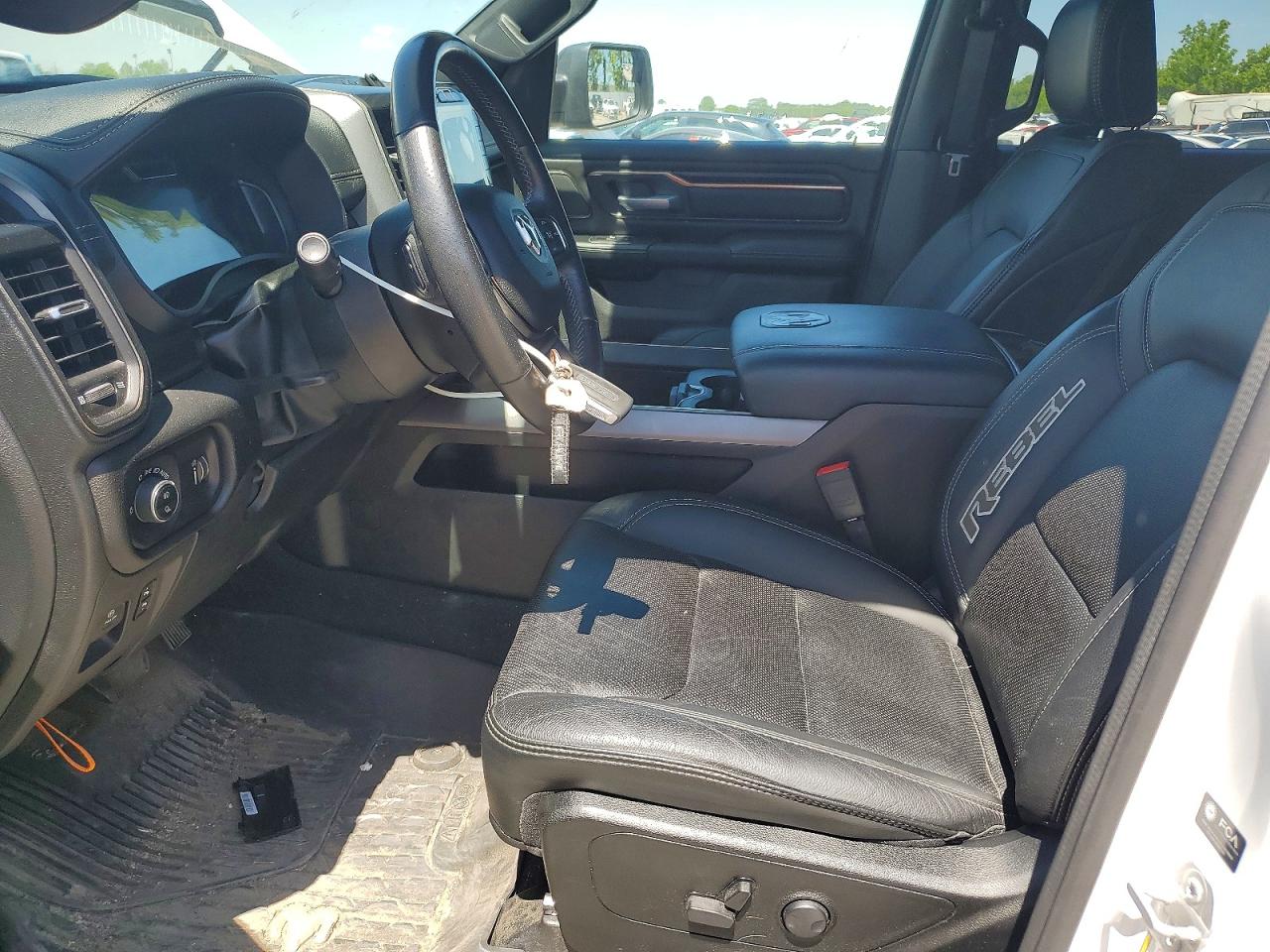 2023 RAM 1500 REBEL photo 13