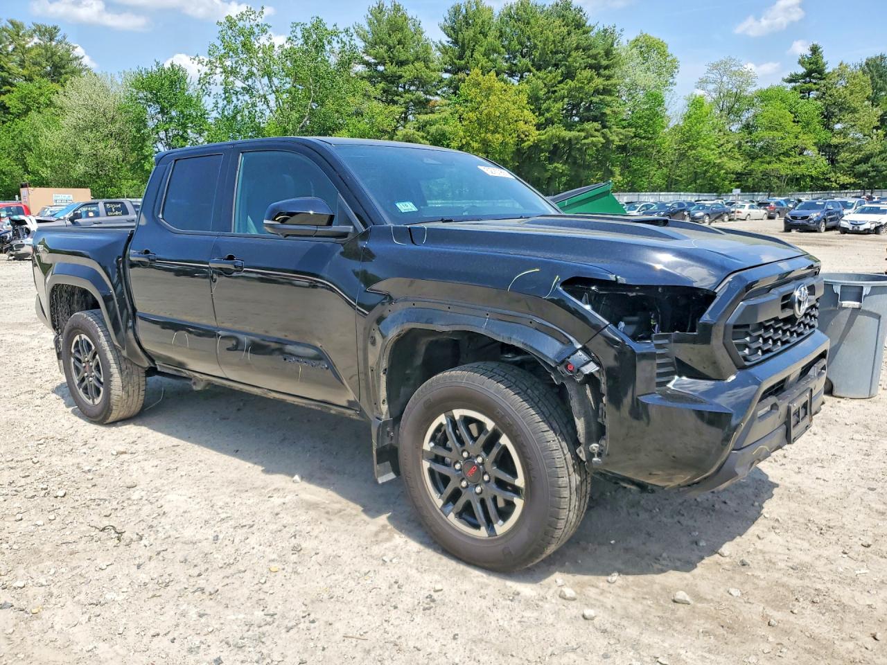 2025 TOYOTA TACOMA TRD SPORT photo 4