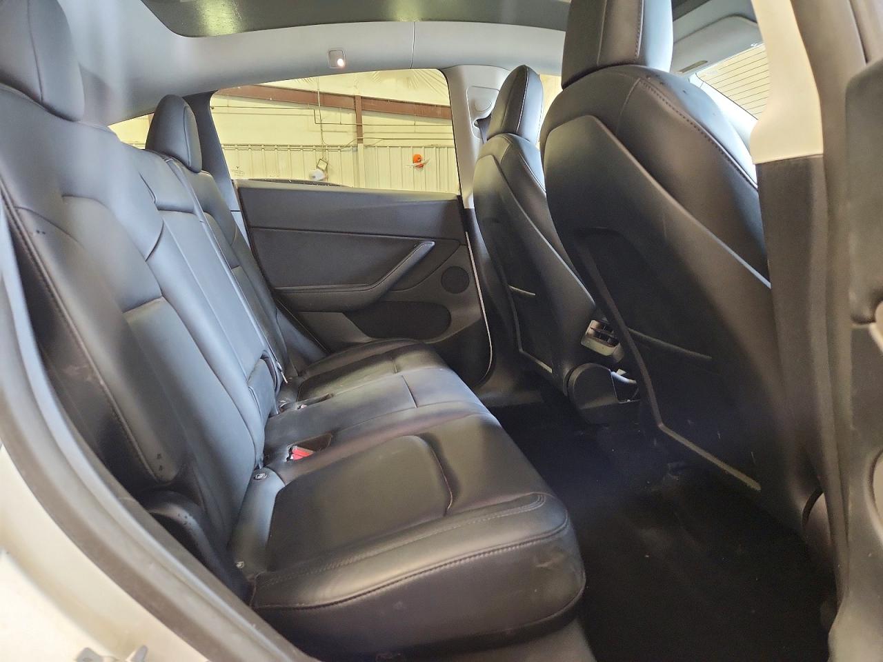 2021 TESLA MODEL Y photo 28