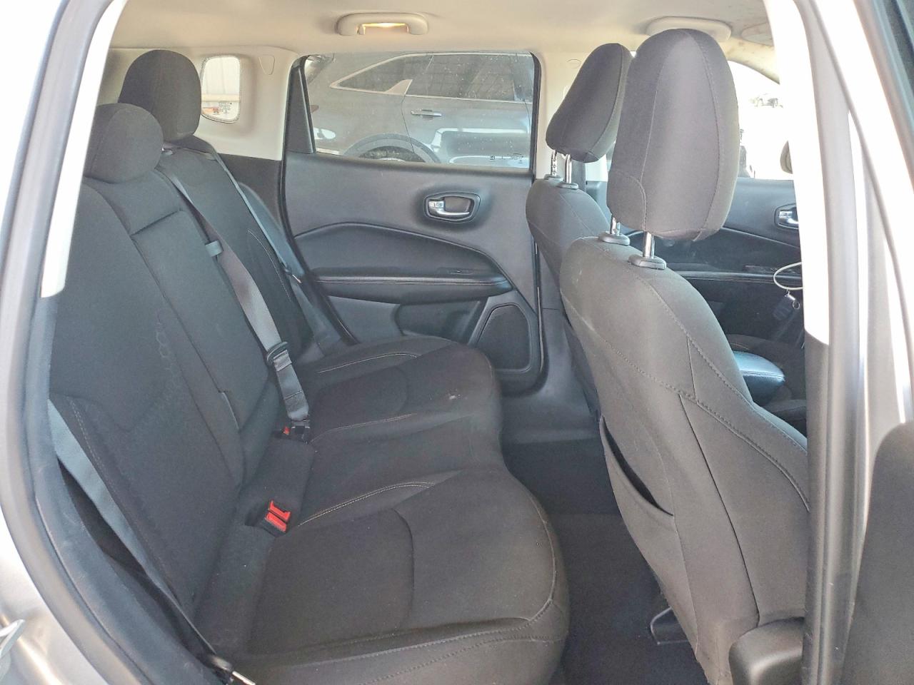 2021 JEEP COMPASS SPORT photo 31