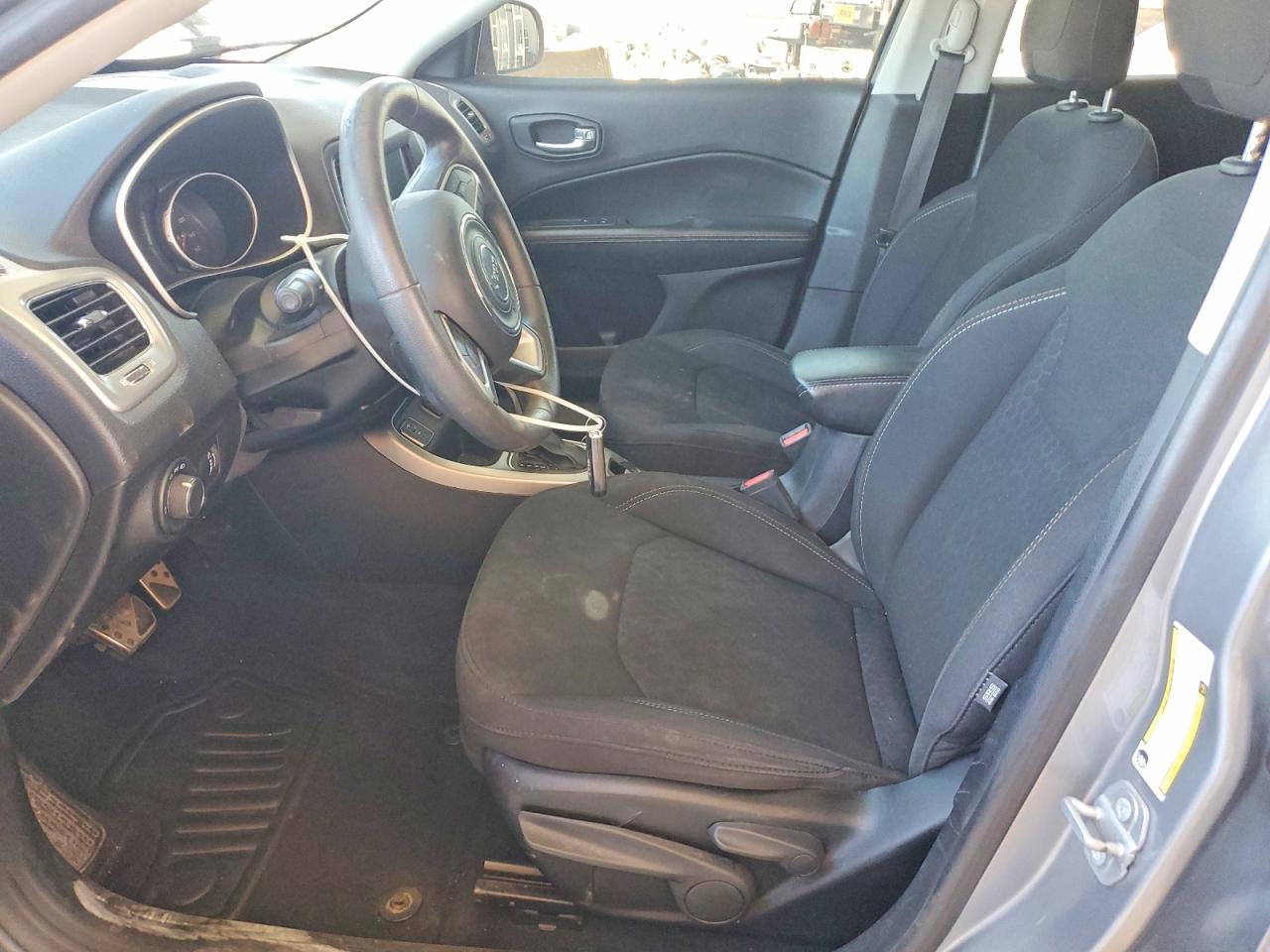 2021 JEEP COMPASS SPORT photo 19