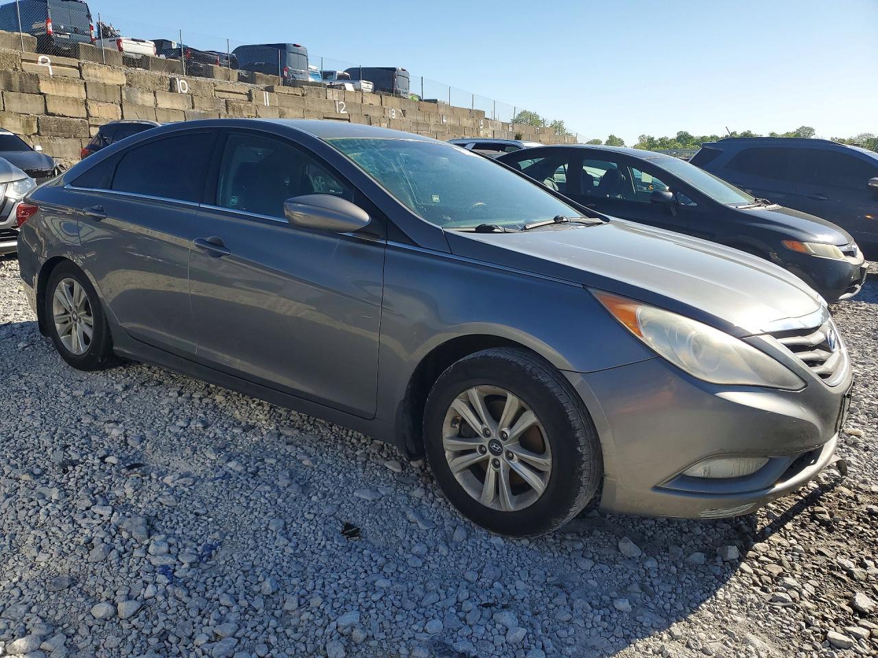 2013 HYUNDAI SONATA GLS photo 10
