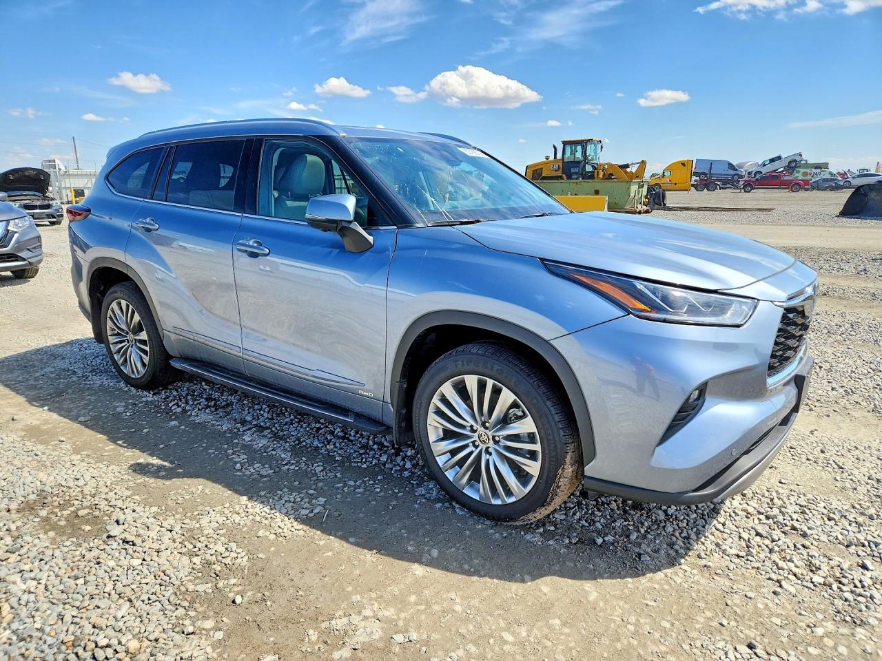 2024 TOYOTA HIGHLANDER HYBRID PLATINUM photo 10