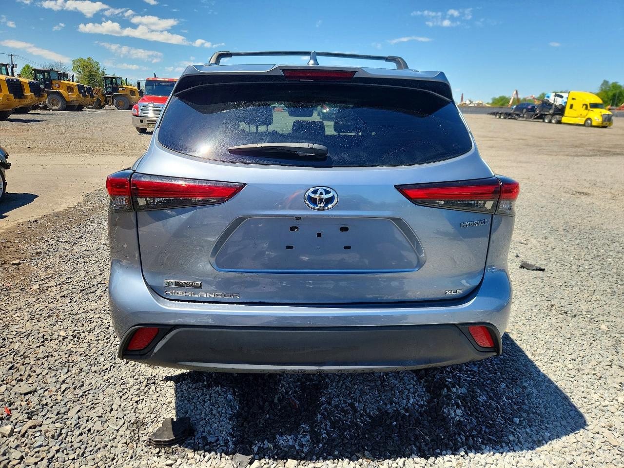 2021 TOYOTA HIGHLANDER HYBRID XLE photo 6