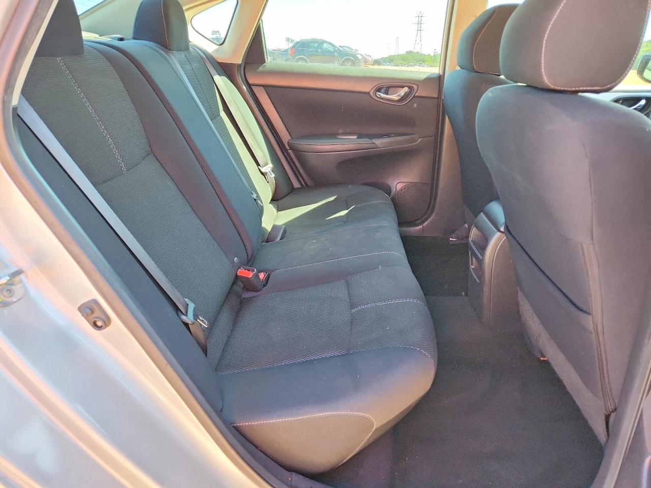 2017 NISSAN SENTRA S photo 19
