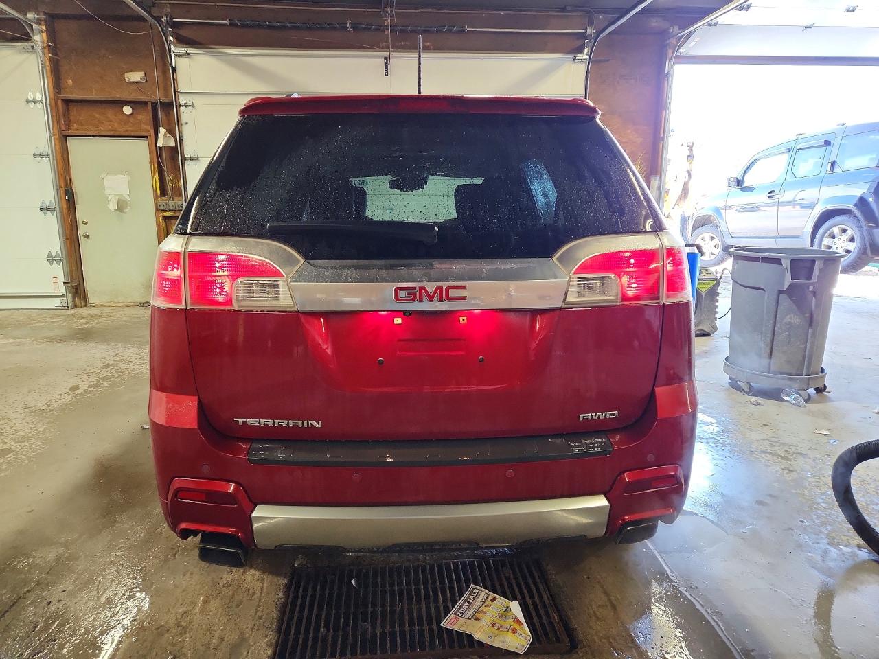 2015 GMC TERRAIN DENALI photo 16