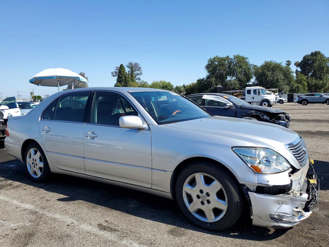 2004 LEXUS LS 430 photo 7