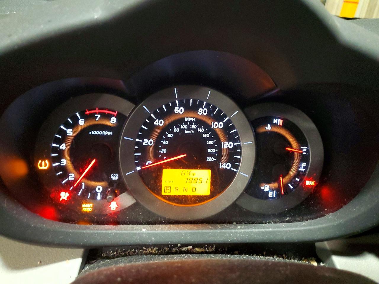 2011 TOYOTA RAV4 BASE photo 25