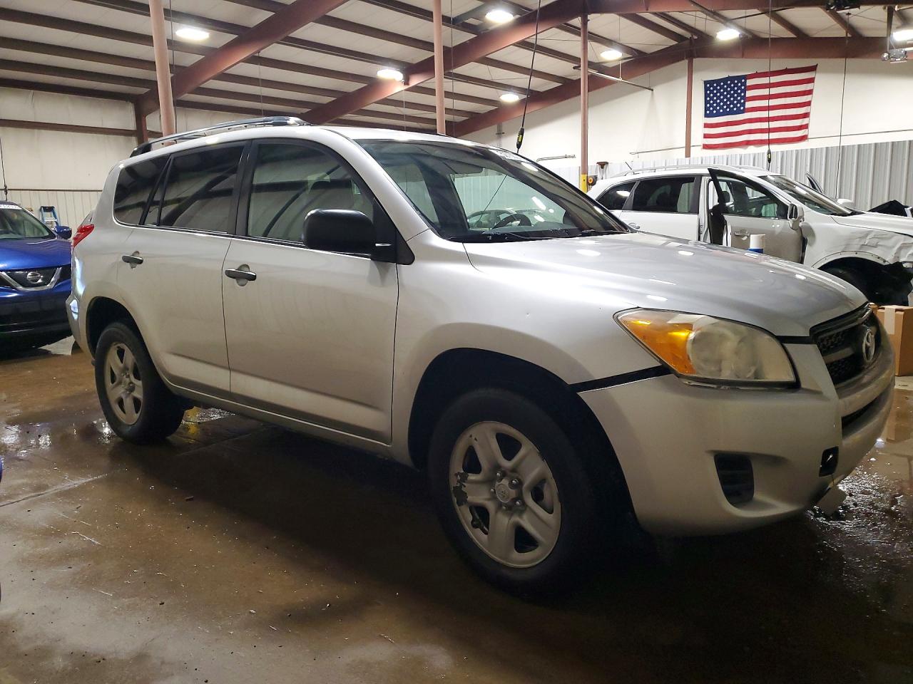 2011 TOYOTA RAV4 BASE photo 10
