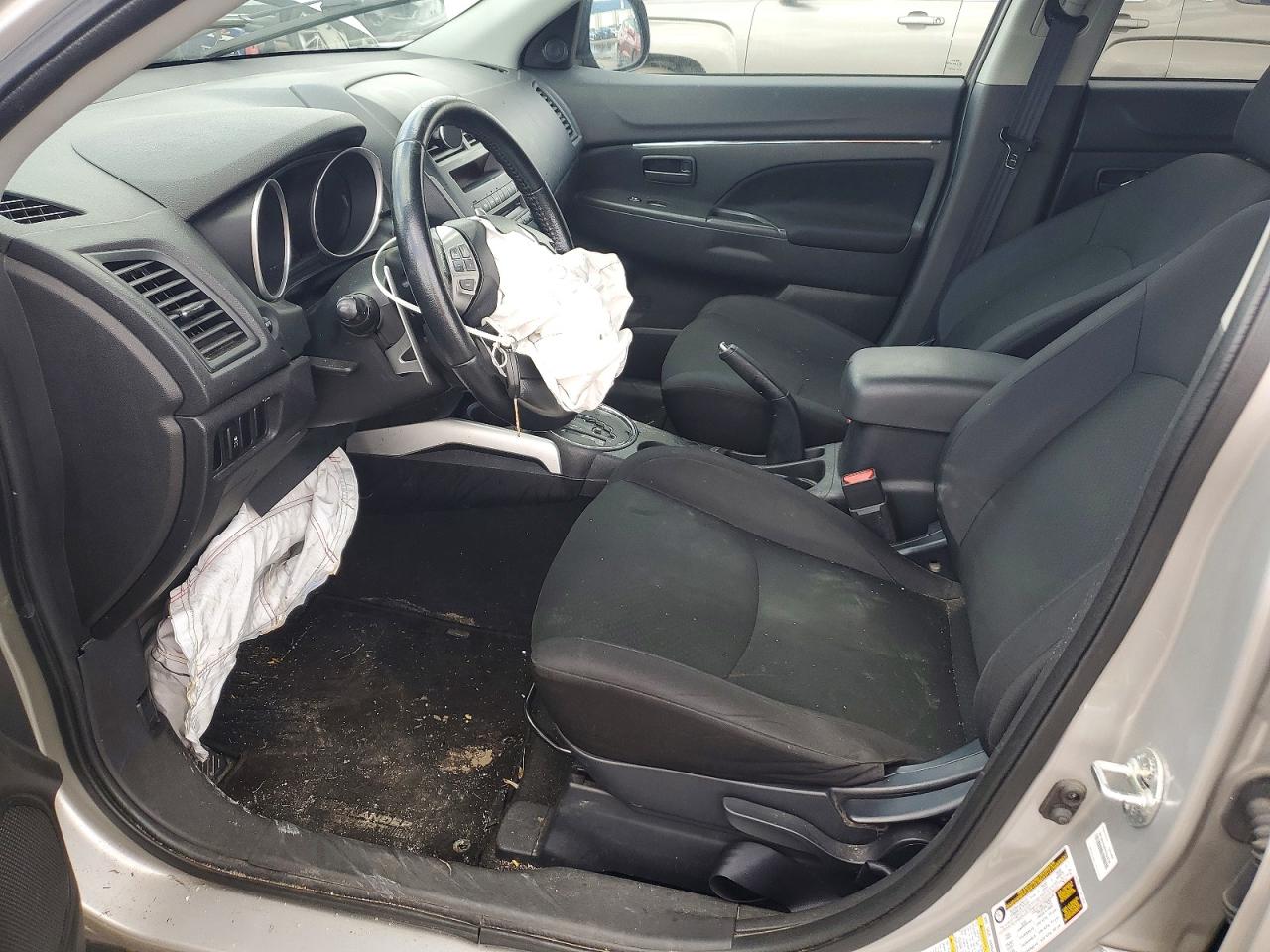 2013 MITSUBISHI OUTLANDER SPORT ES photo 13