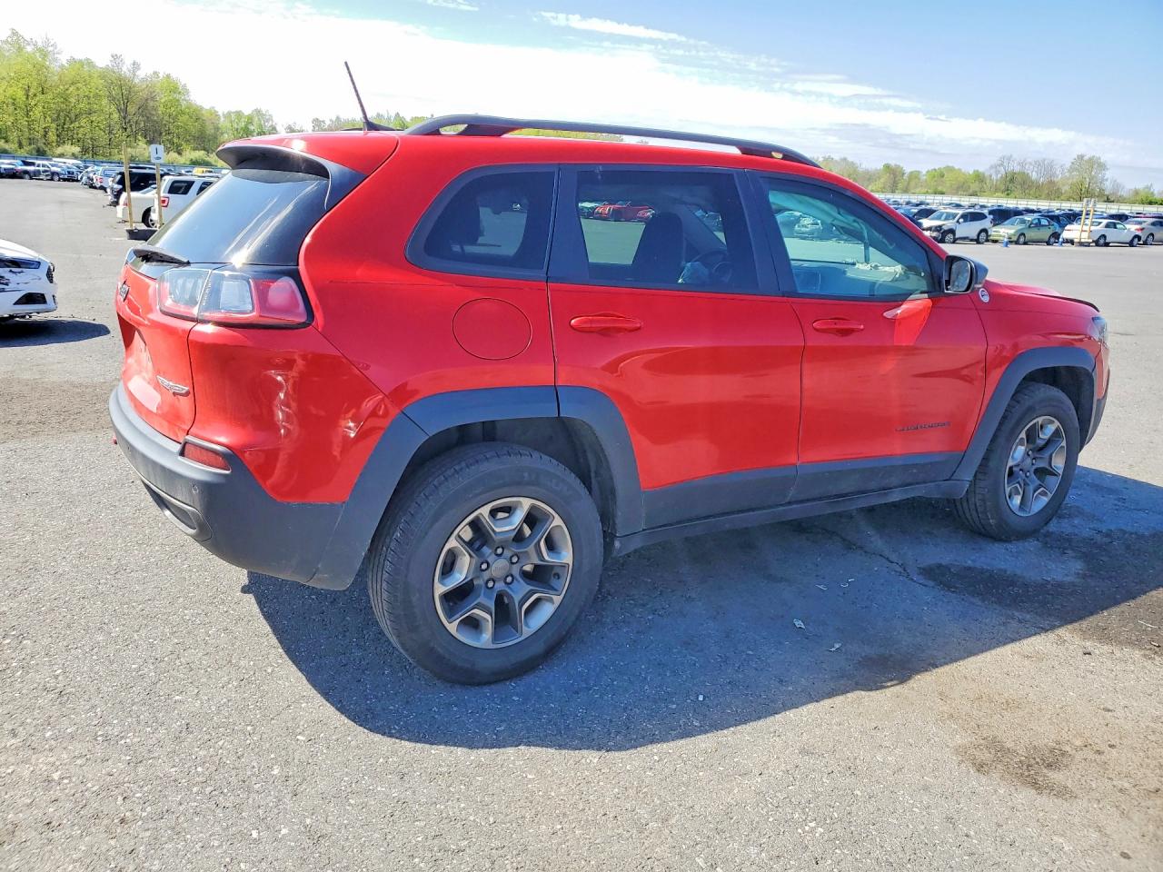 2019 JEEP CHEROKEE TRAILHAWK photo 7