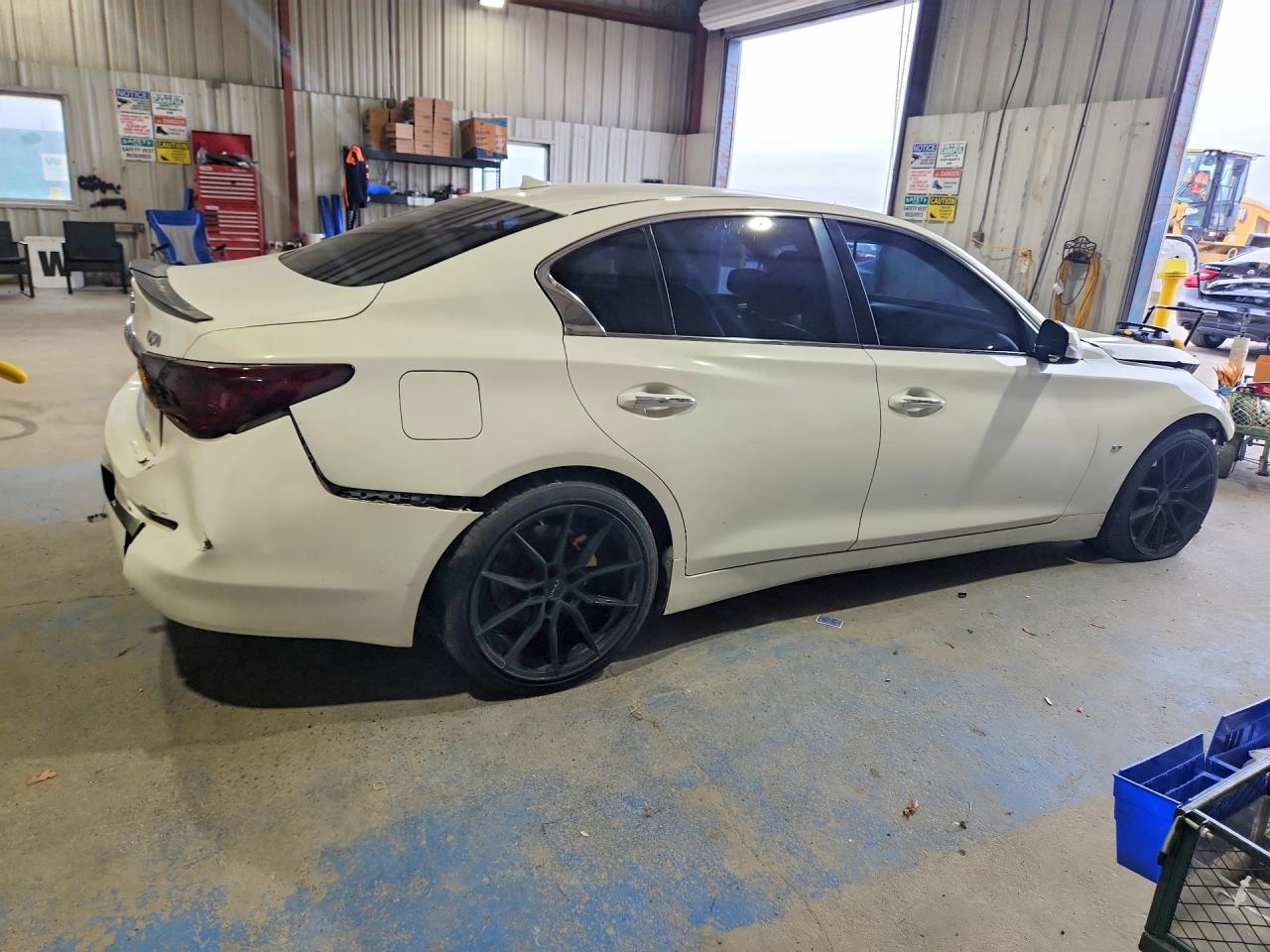 2015 INFINITI Q50 PREMIUM photo 3