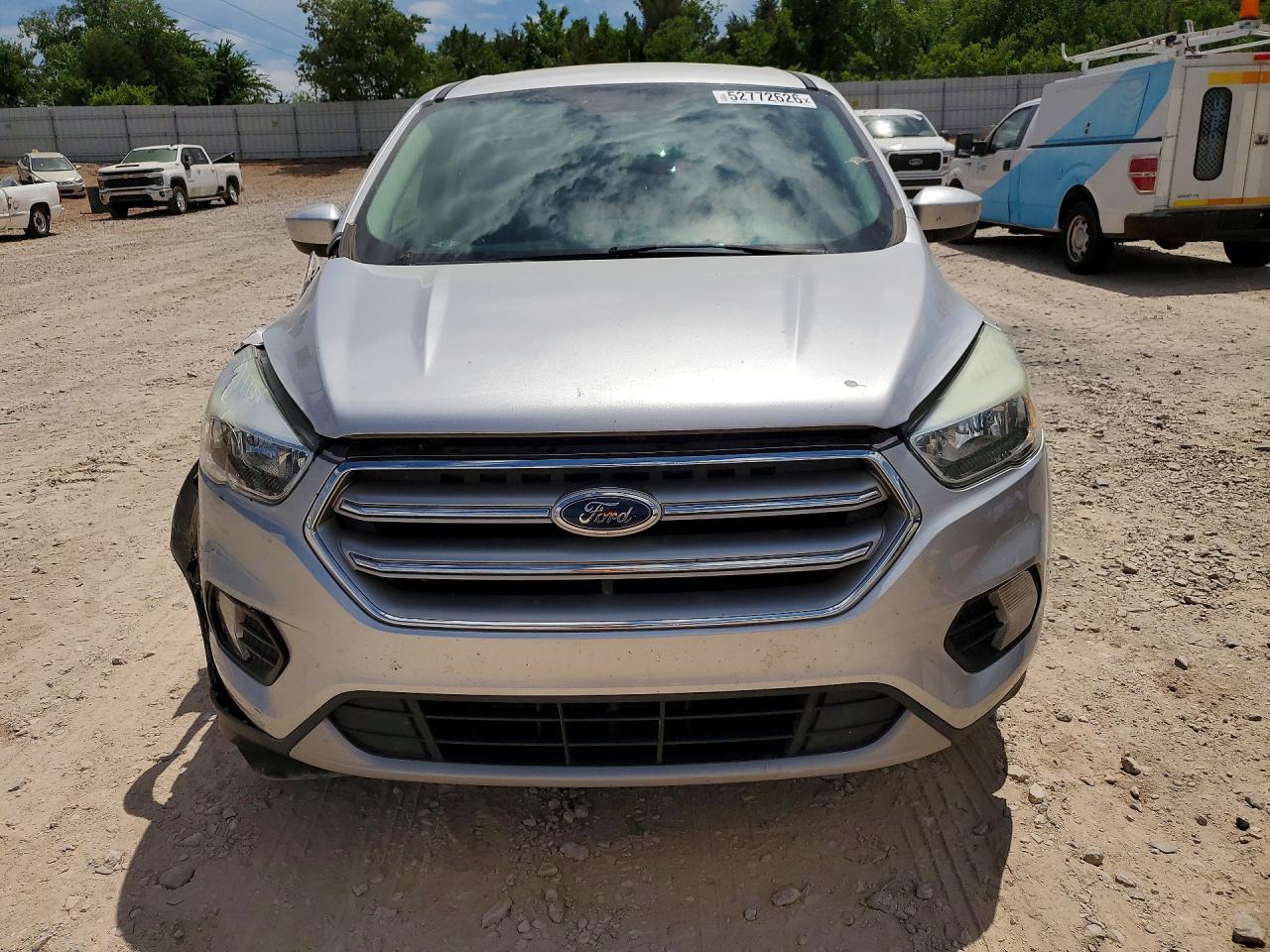 2017 FORD ESCAPE SE photo 9