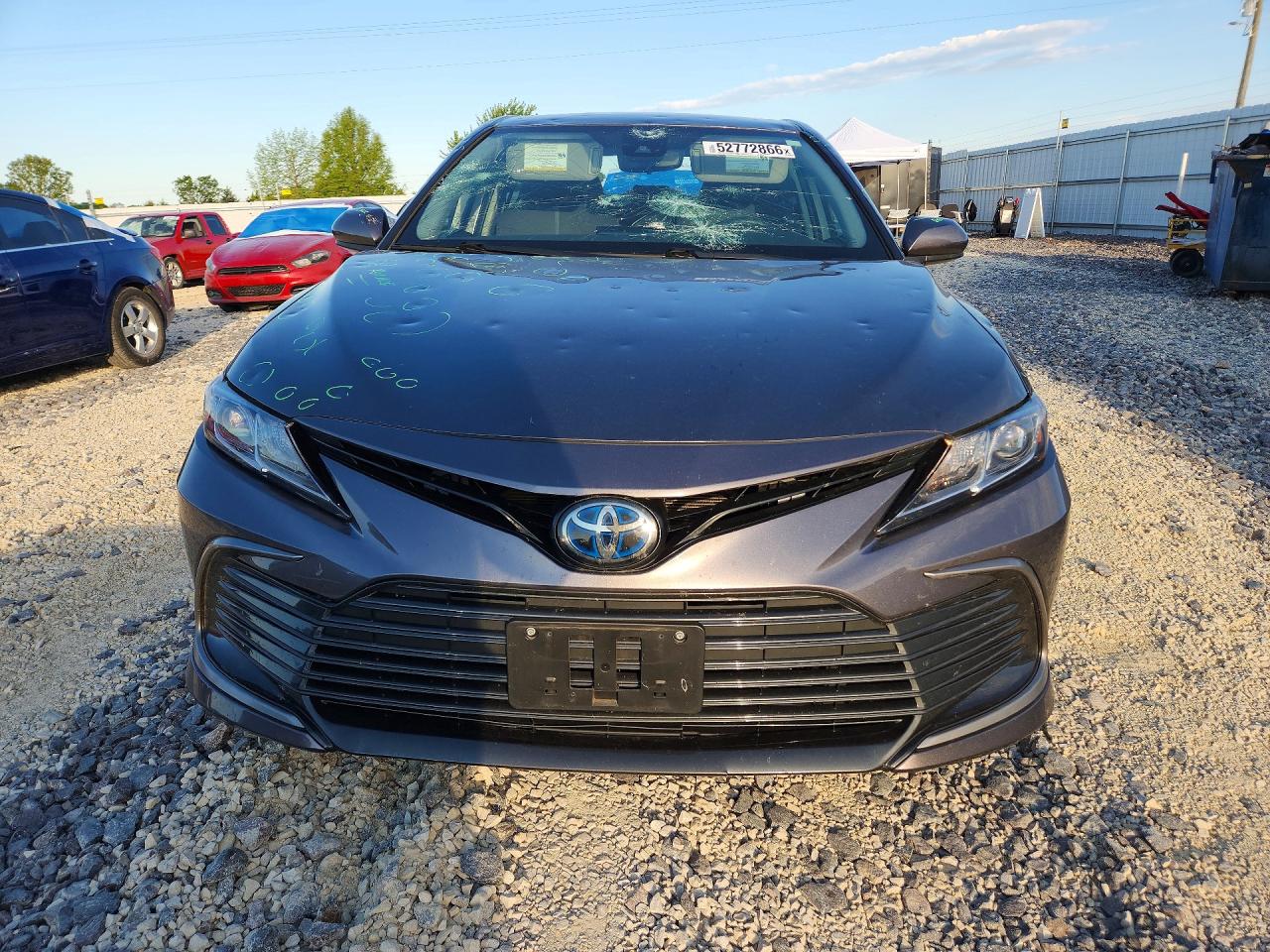 2023 TOYOTA CAMRY LE photo 9