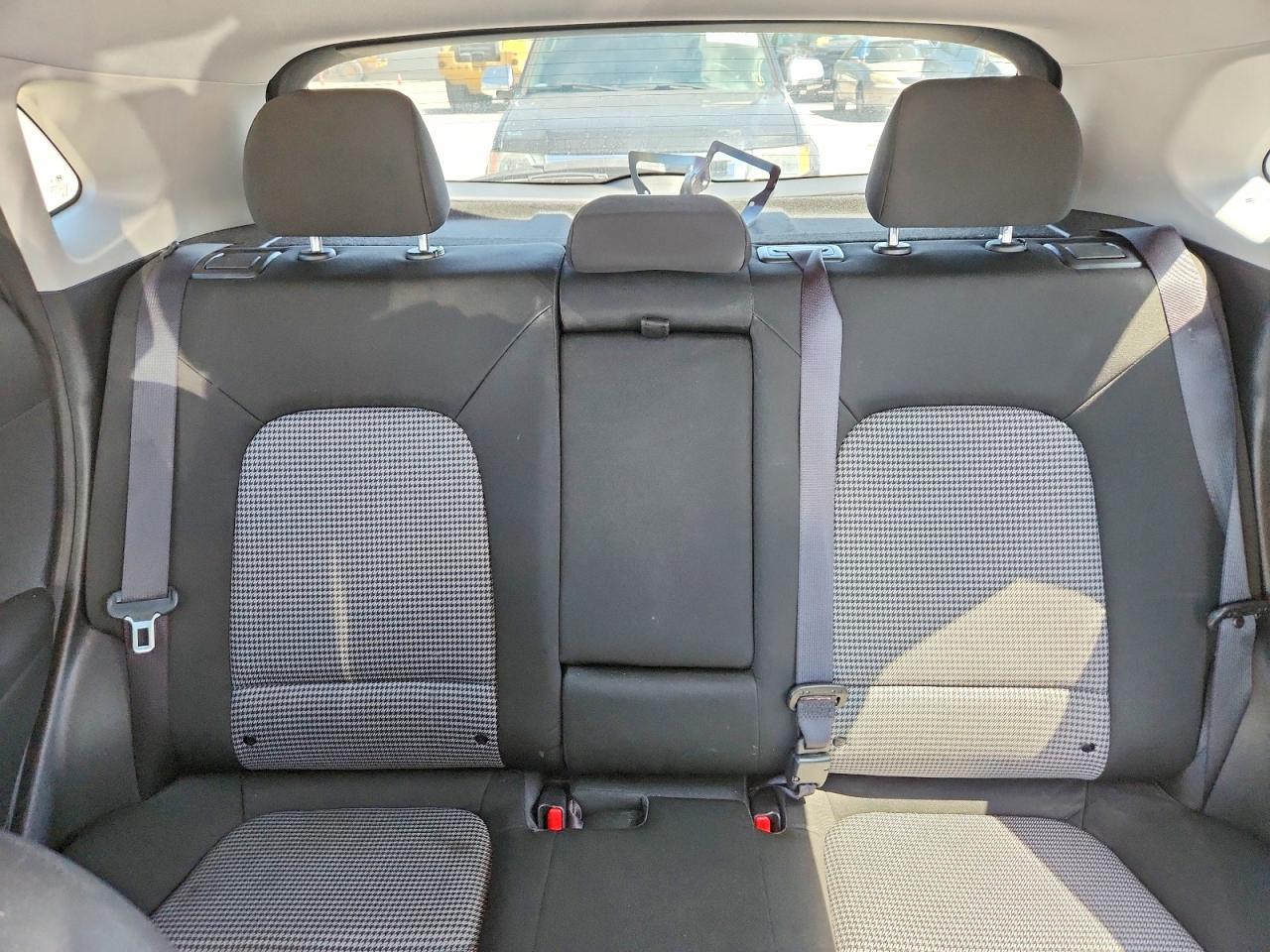 2020 HYUNDAI KONA SEL PLUS photo 28