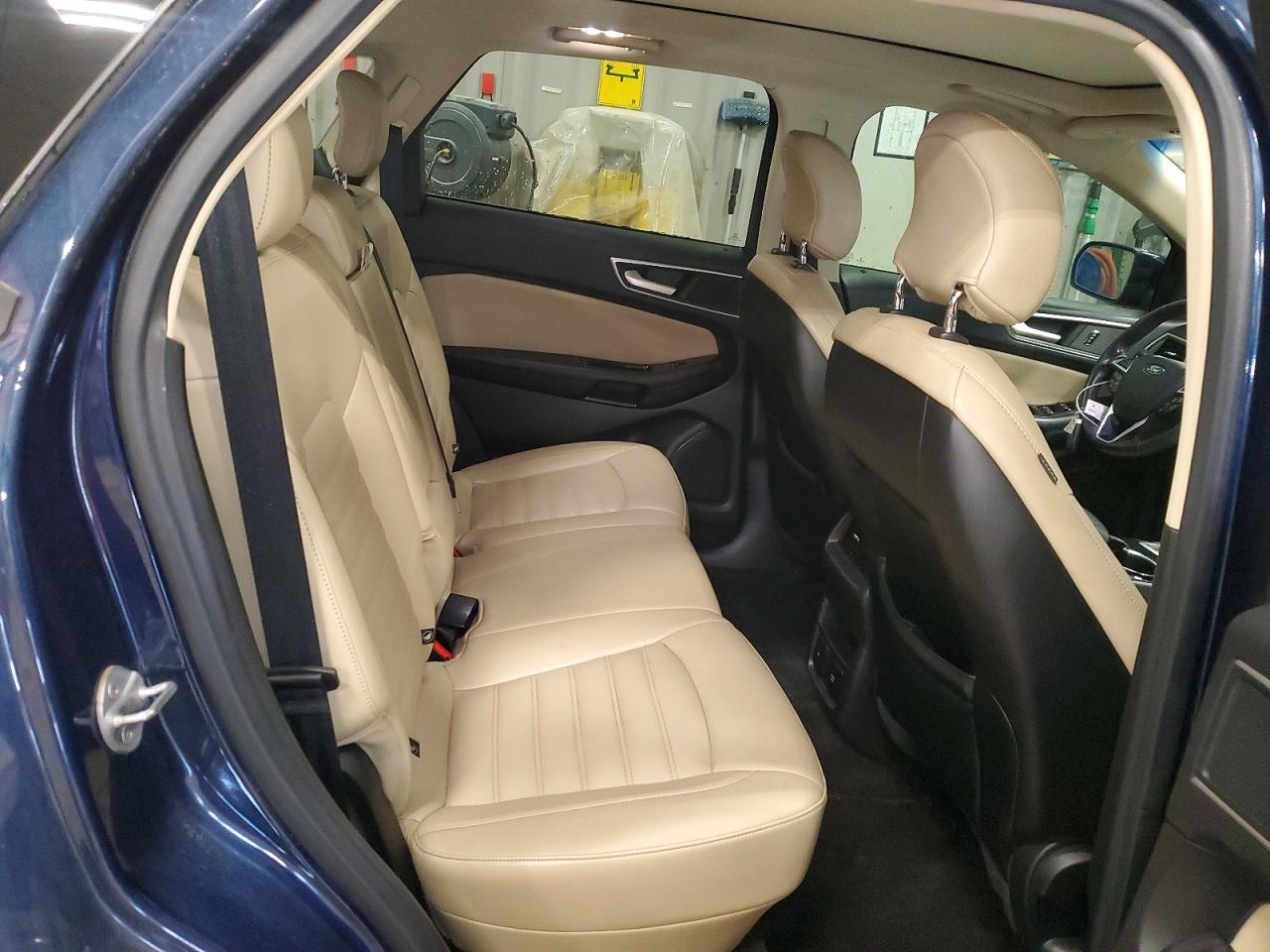 2017 FORD EDGE SEL photo 11