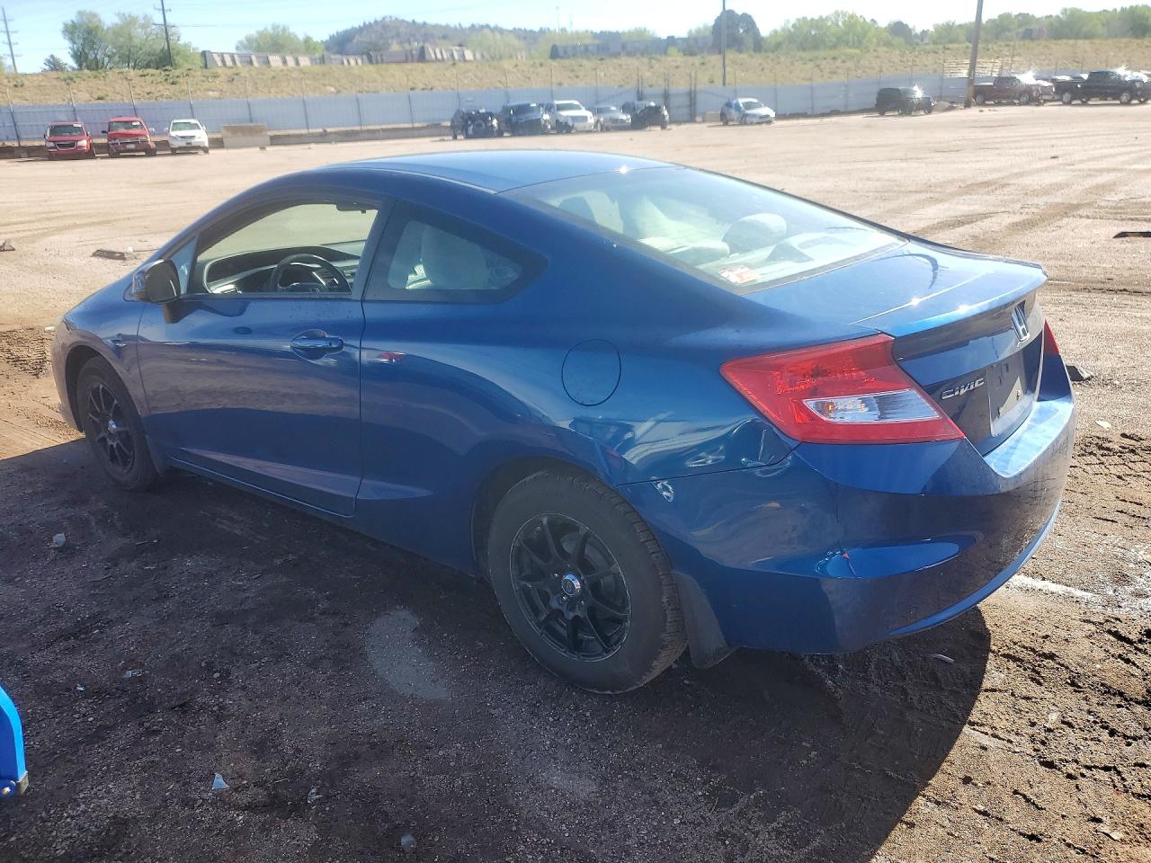 2013 HONDA CIVIC LX photo 2