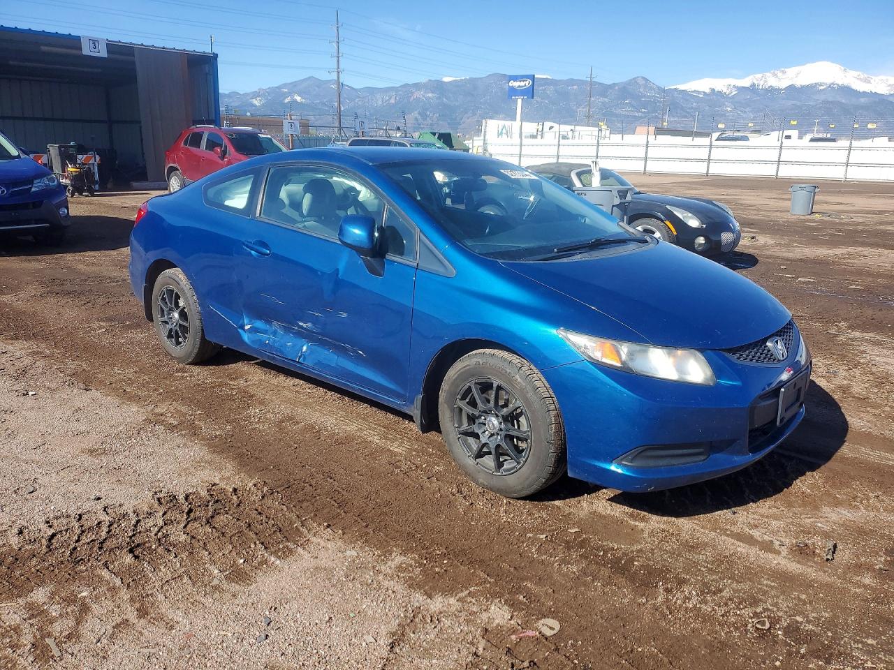 2013 HONDA CIVIC LX photo 4