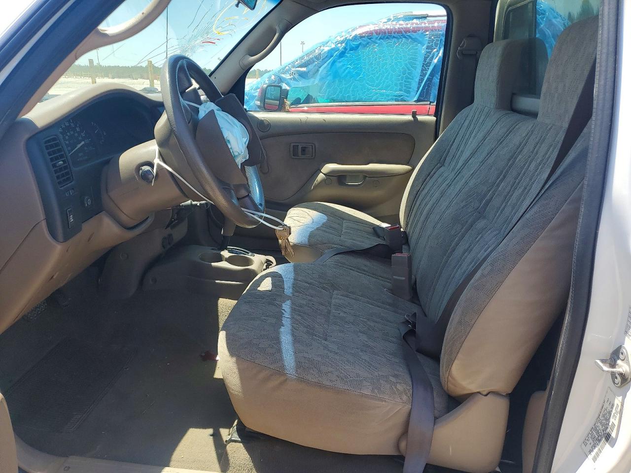 2004 TOYOTA TACOMA PRERUNNER photo 13