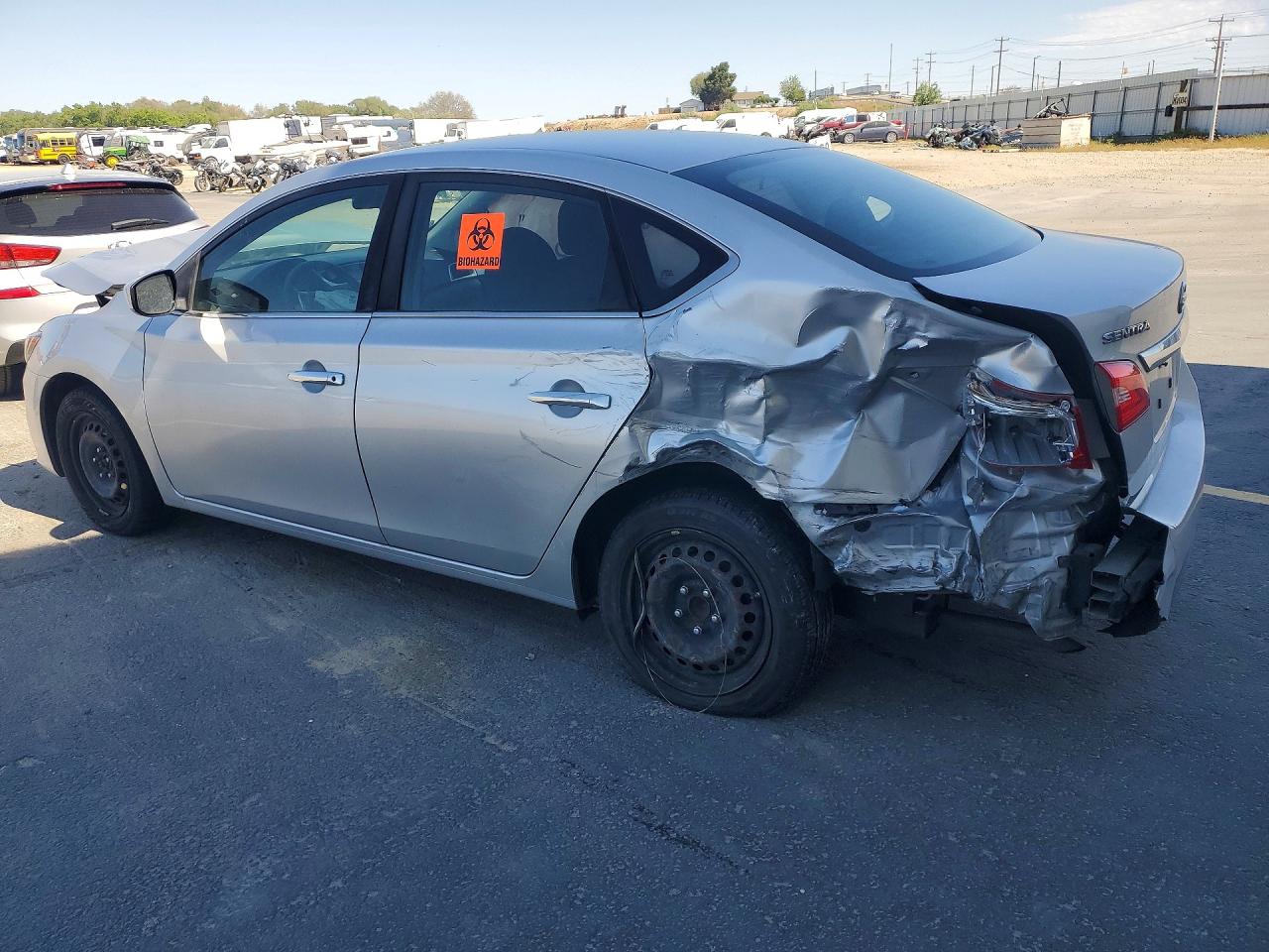 2016 NISSAN SENTRA S photo 3