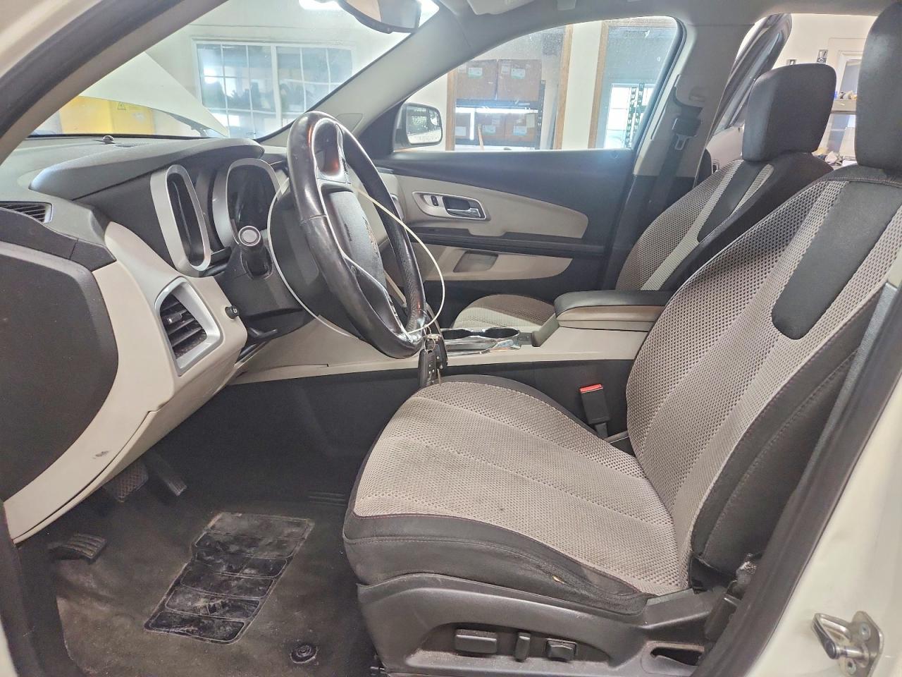 2014 CHEVROLET EQUINOX LT photo 13