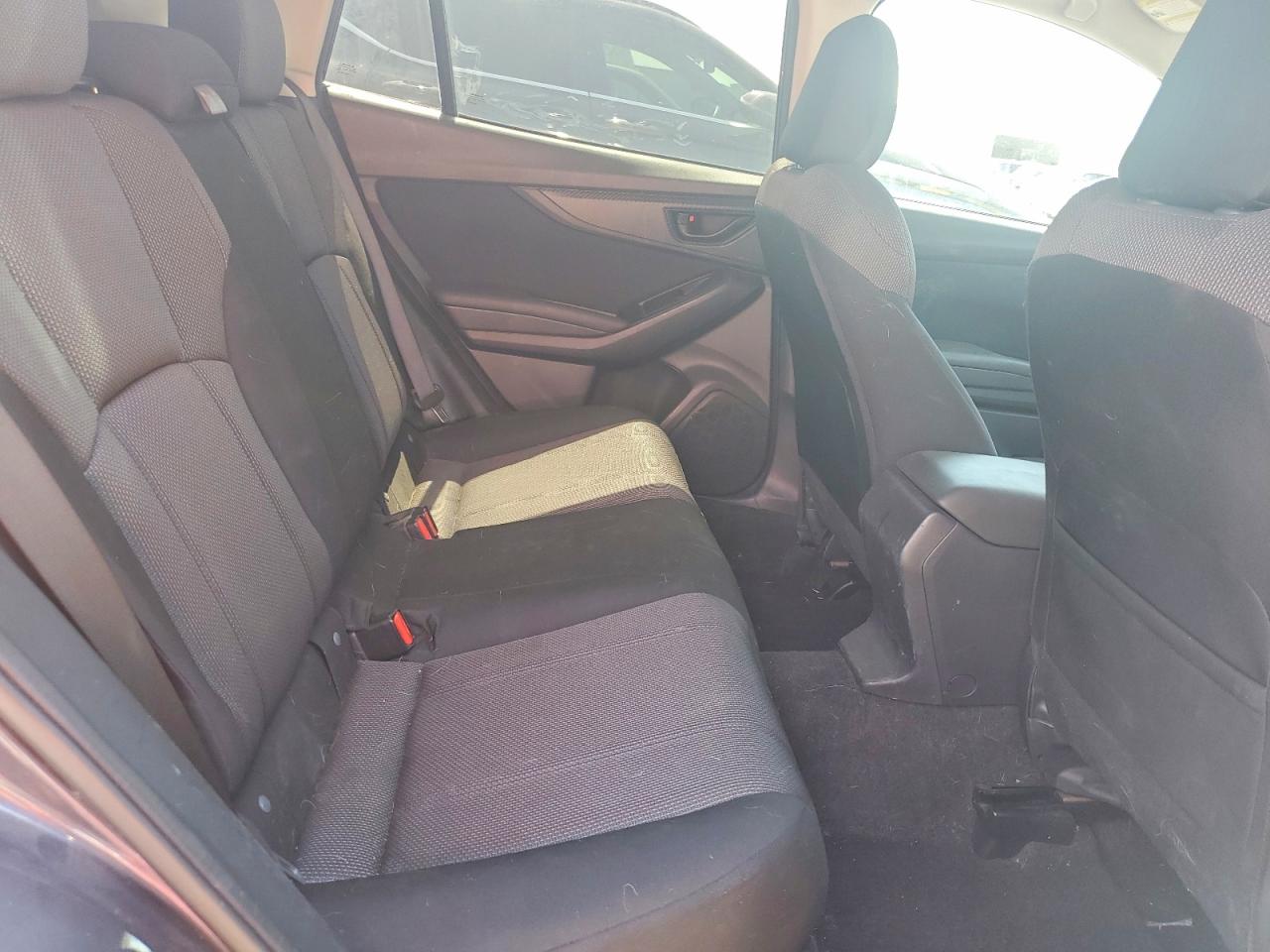 2017 SUBARU IMPREZA photo 19