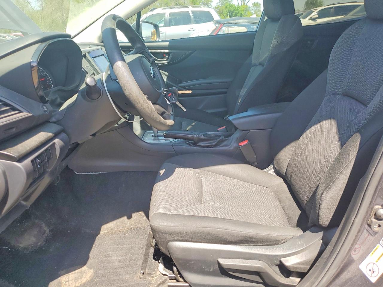 2017 SUBARU IMPREZA photo 13