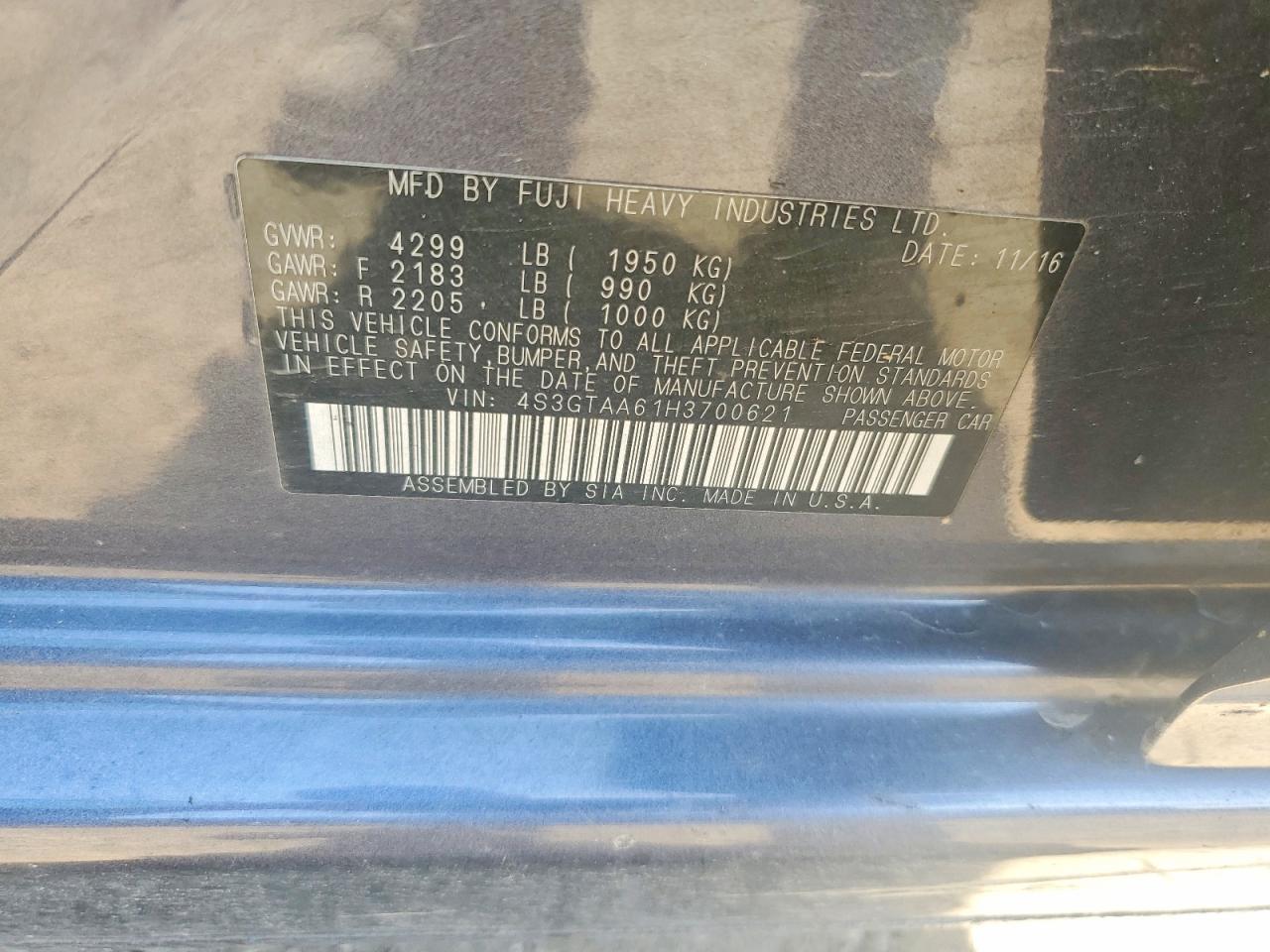2017 SUBARU IMPREZA photo 23