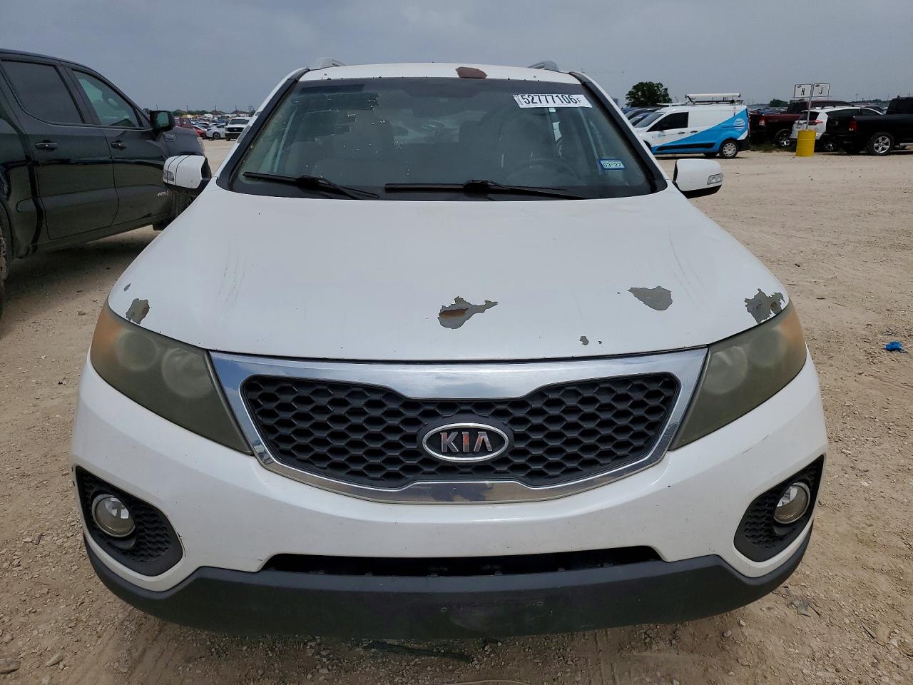 2011 KIA SORENTO LX photo 9