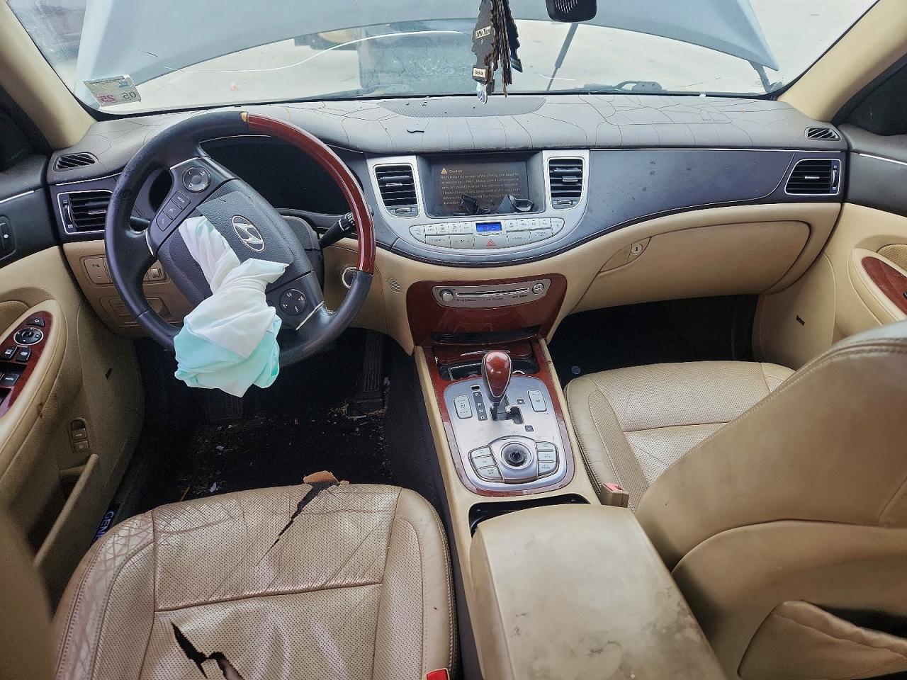 2012 HYUNDAI GENESIS 4.6L photo 22