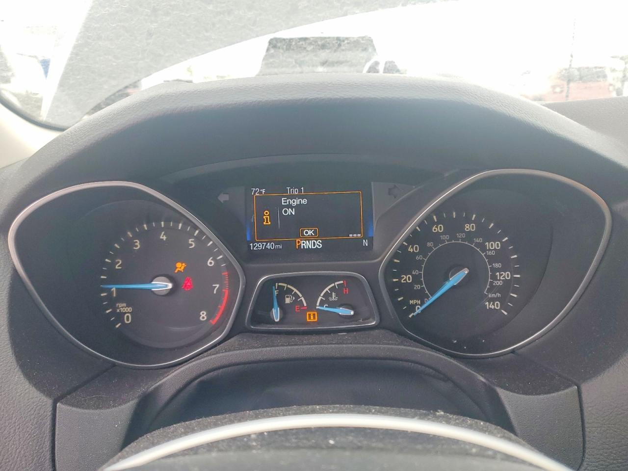 2015 FORD FOCUS SE photo 9