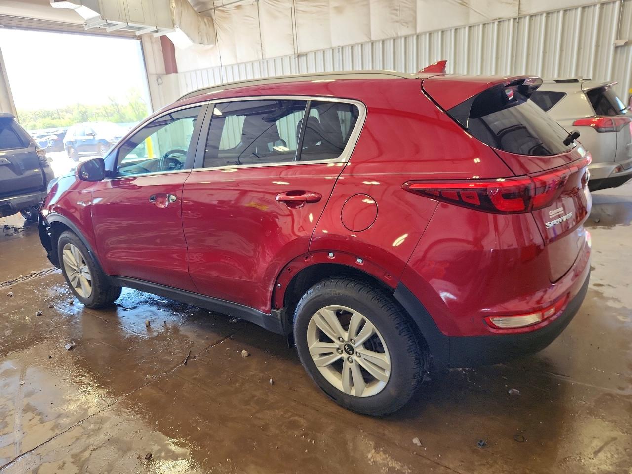 2017 KIA SPORTAGE LX photo 2