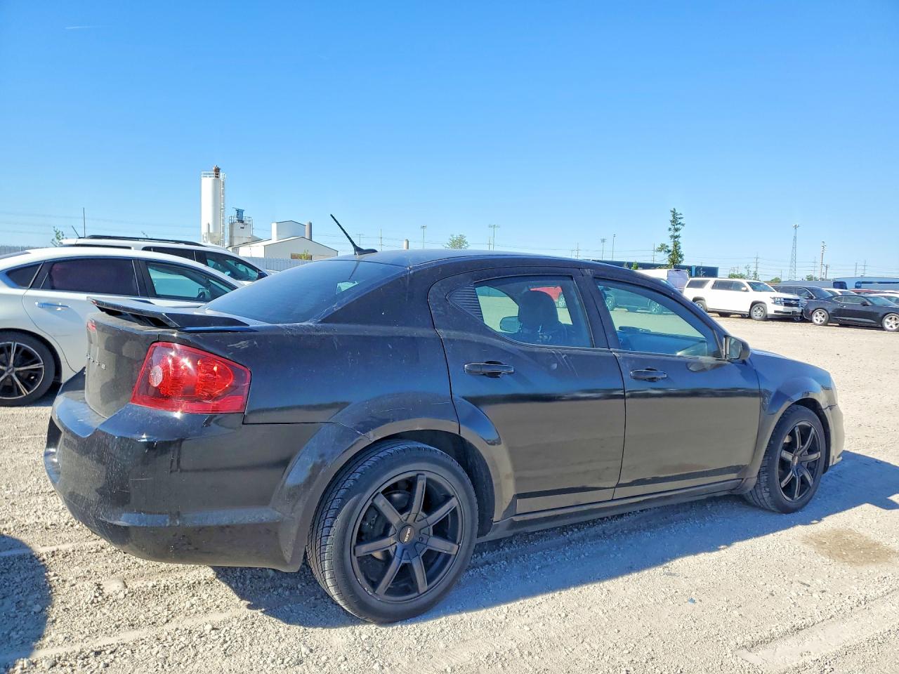 2014 DODGE AVENGER SE photo 5