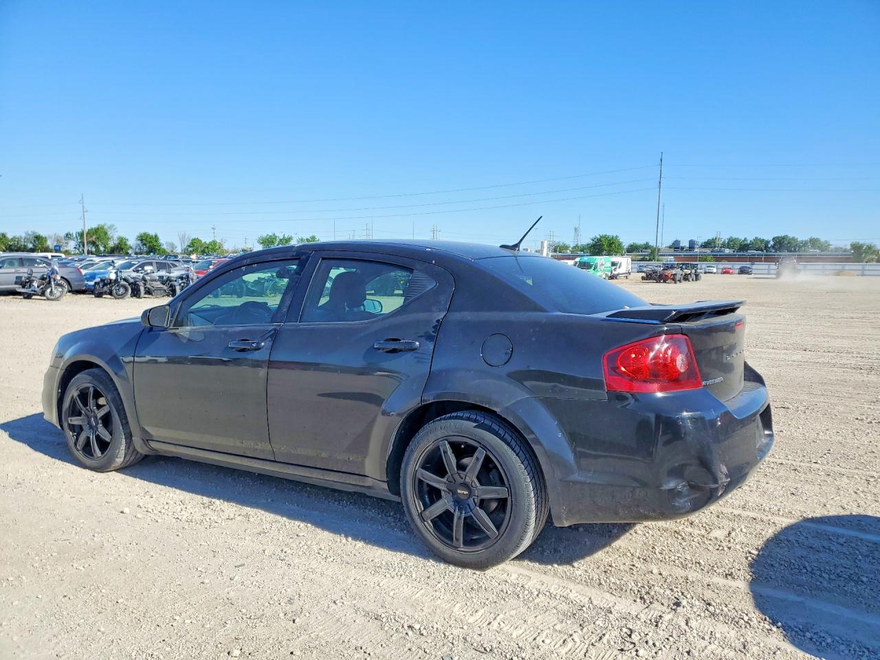 2014 DODGE AVENGER SE photo 3