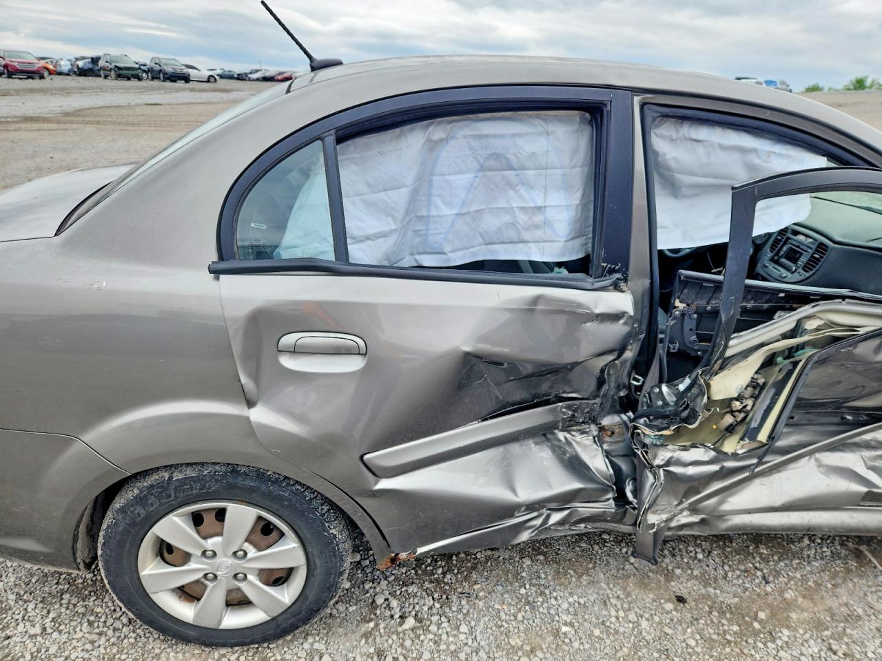 2011 KIA RIO LX photo 19