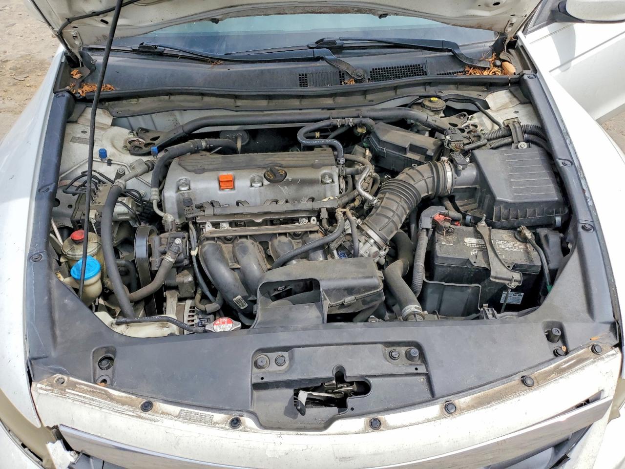 2011 HONDA ACCORD LX-S photo 21