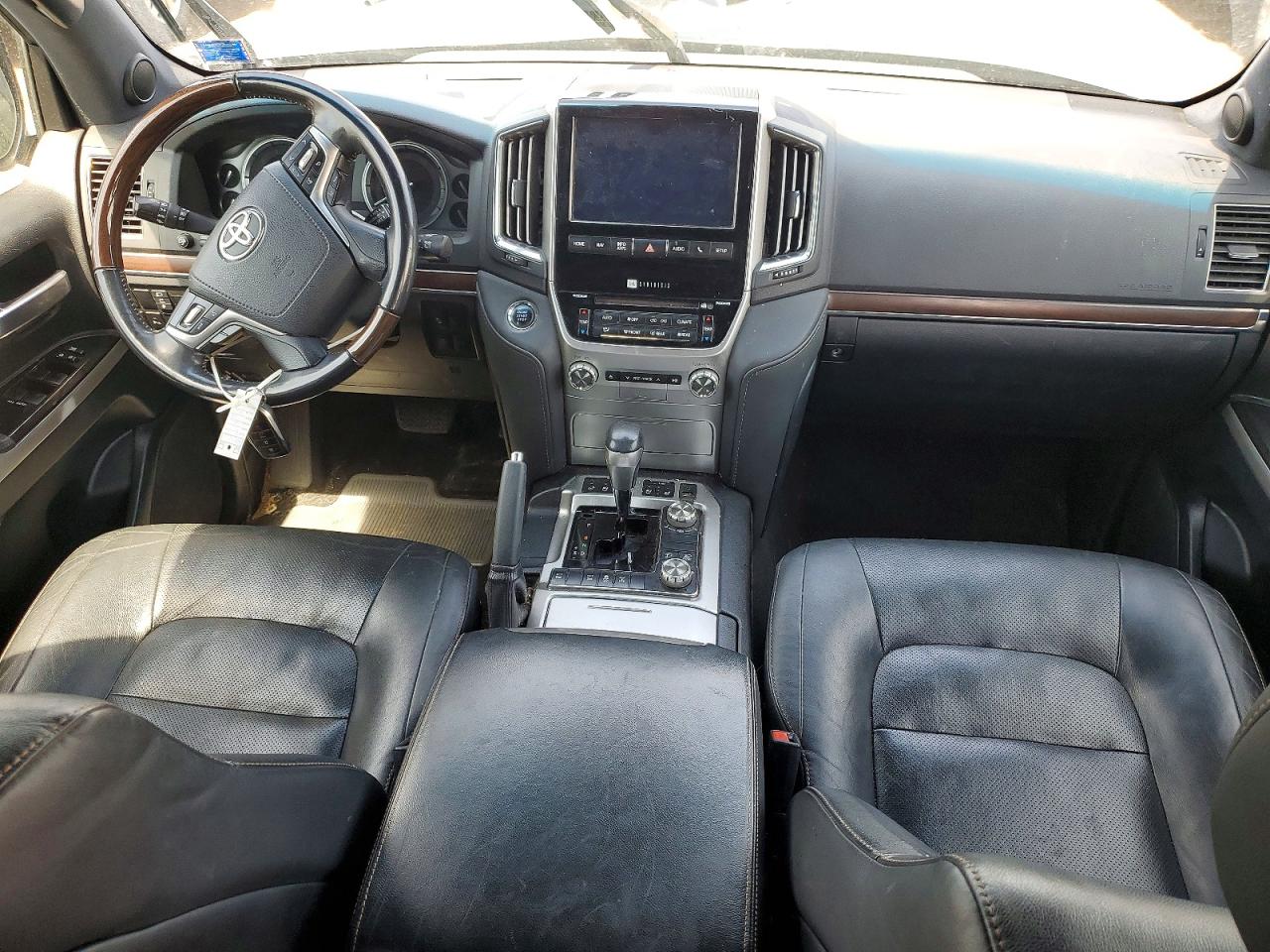 2021 TOYOTA LAND CRUISER HERITAGE EDITION photo 8