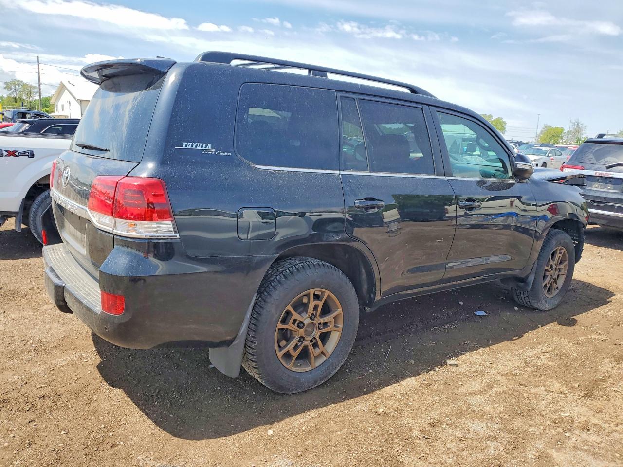 2021 TOYOTA LAND CRUISER HERITAGE EDITION photo 3