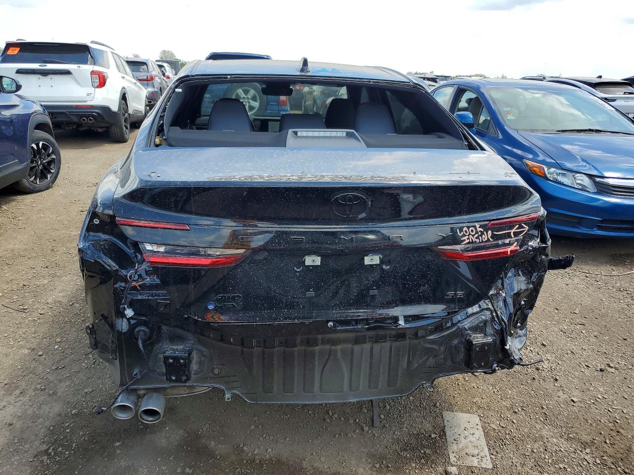 2026 TOYOTA CAMRY NIGHTSHADE photo 11