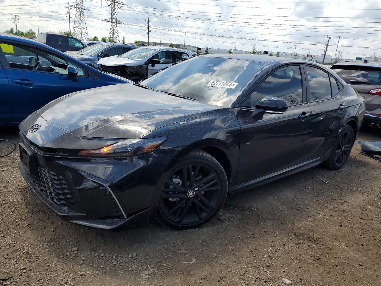 2026 TOYOTA CAMRY
